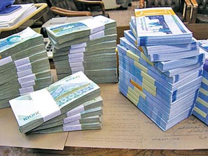 عیدی امسال کارگران؛ حداقل 660 هزار و حداکثر 990 هزار تومان 